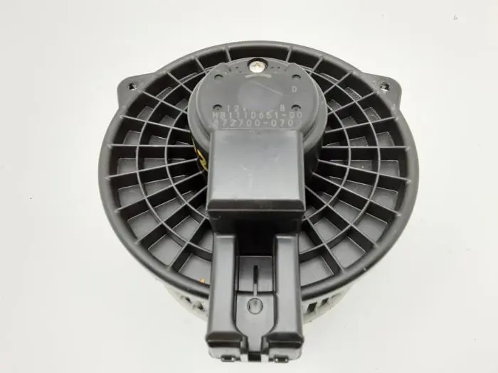 Moteur de ventilation chauffage Mazda 6.