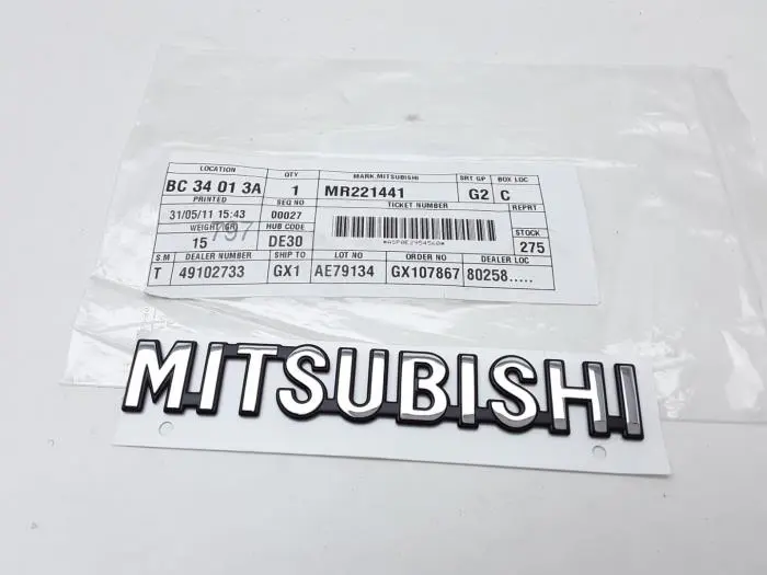 Emblème Mitsubishi Divers