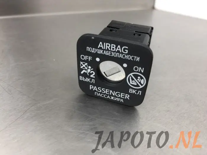 Verrouillage airbag Toyota Rav-4