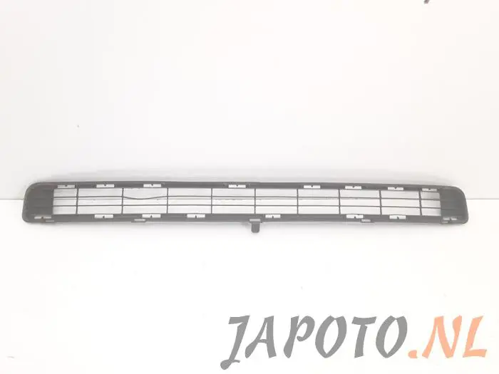 Pare-chocs grille Toyota Rav-4