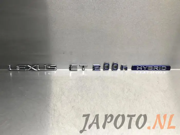 Emblème Lexus CT 200h