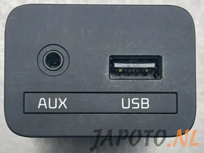 Connexion USB Kia Sportage