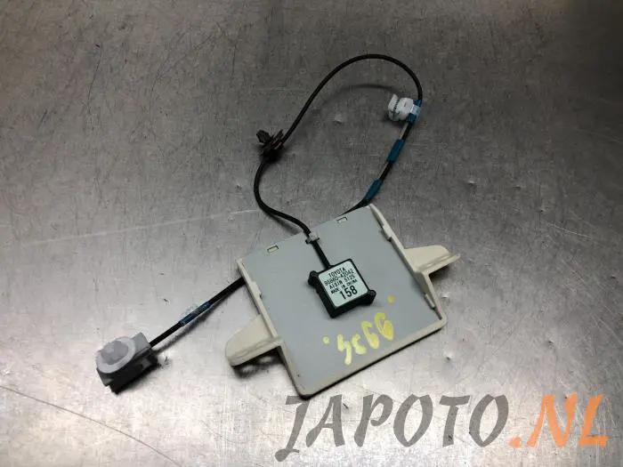 Antenne GPS Toyota Rav-4