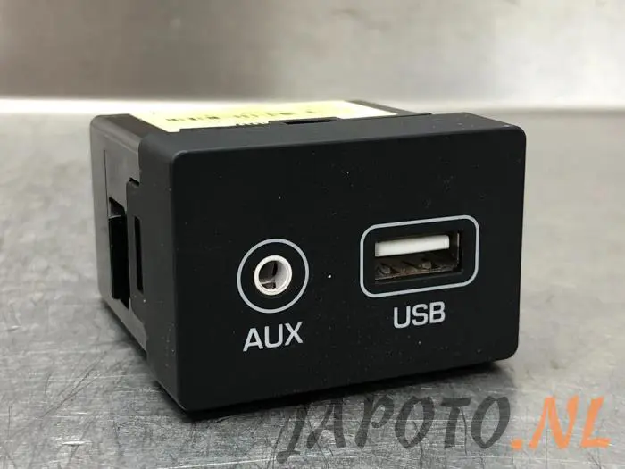 Connexion USB Hyundai I20