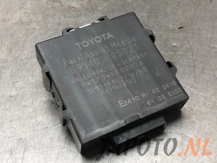 Module PDC Toyota Avensis