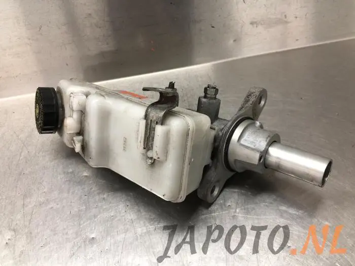 Cylindre de frein principal Toyota Auris