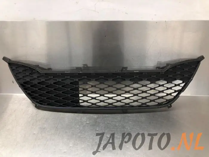 Pare-chocs grille Hyundai I10