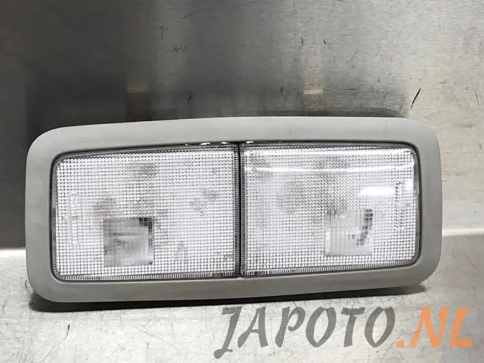 Eclairage intérieur arrière Toyota Auris