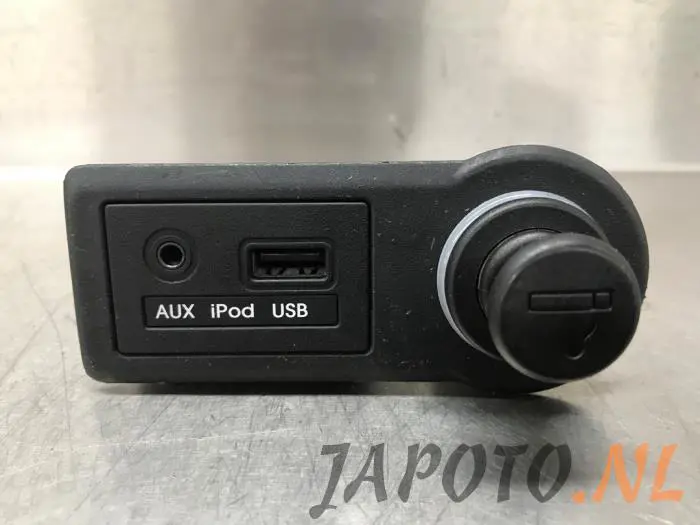 Connexion USB Hyundai IX20