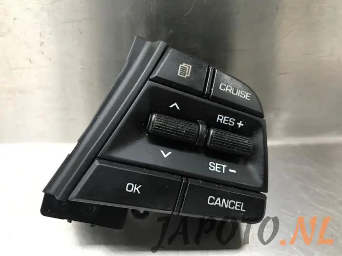 Interrupteur de volant Hyundai Elantra