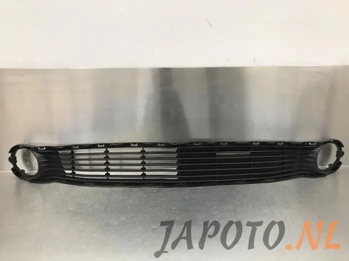 Pare-chocs grille Toyota Aygo