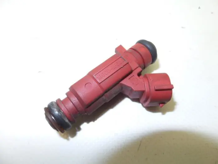 Injecteur (injection essence) Nissan Primera
