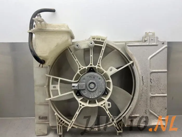 Ventilateur moteur Toyota Yaris
